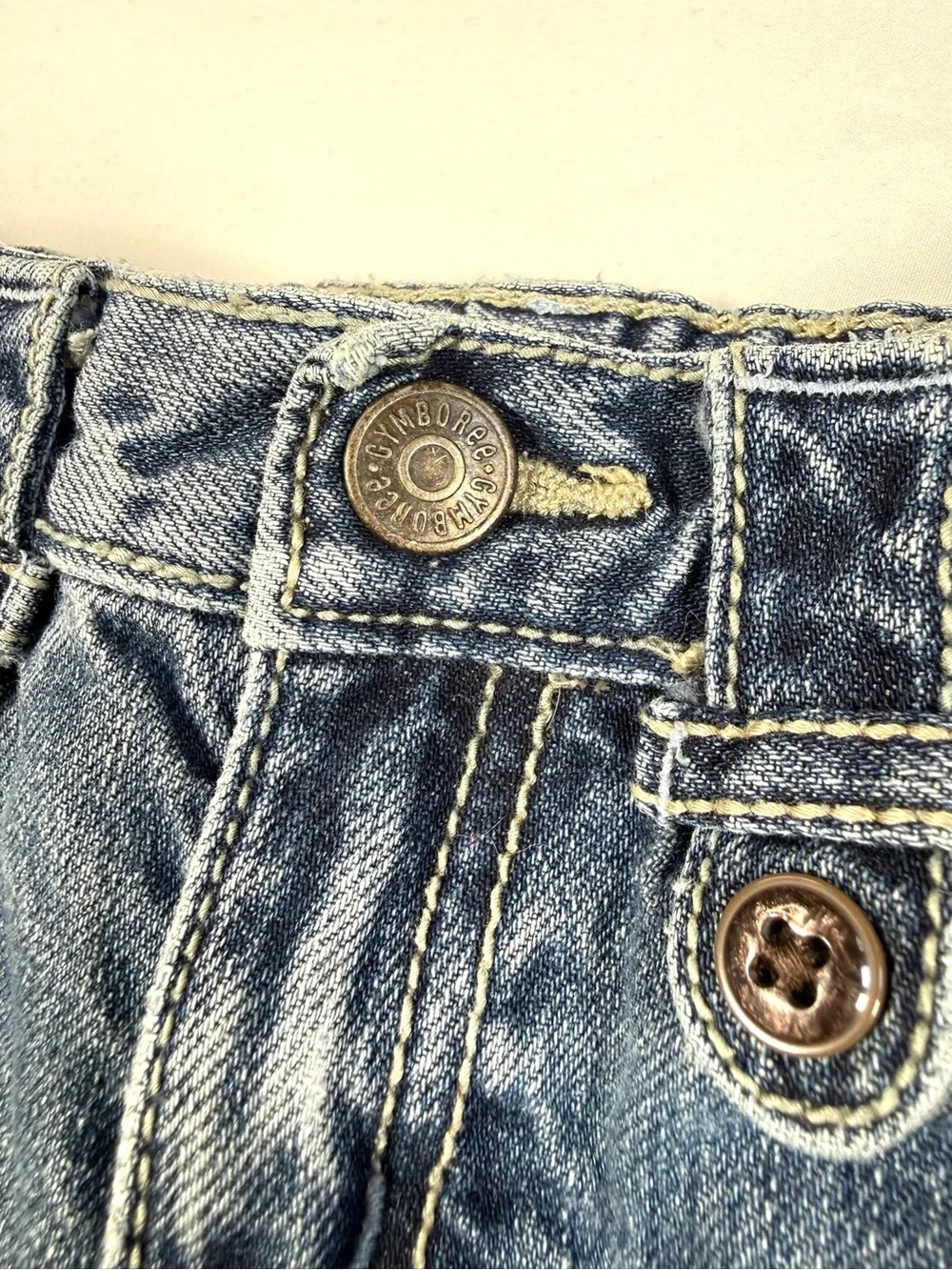 GYMBOREE Vintage Toddler Girl Denim Bow Applique Roll Cuff Y2K-Inspired Jeans 2T